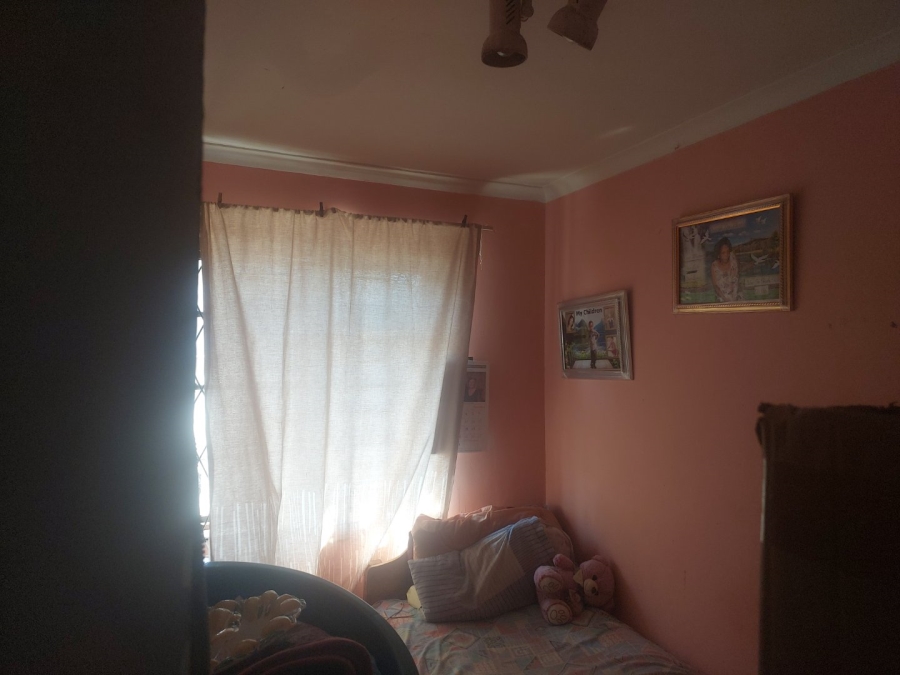 3 Bedroom Property for Sale in Roosendal Western Cape